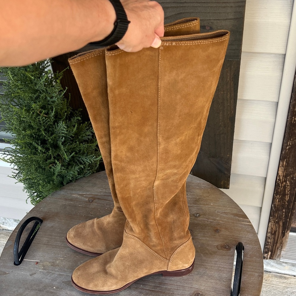 Women Suede Knee Boots in Cognac